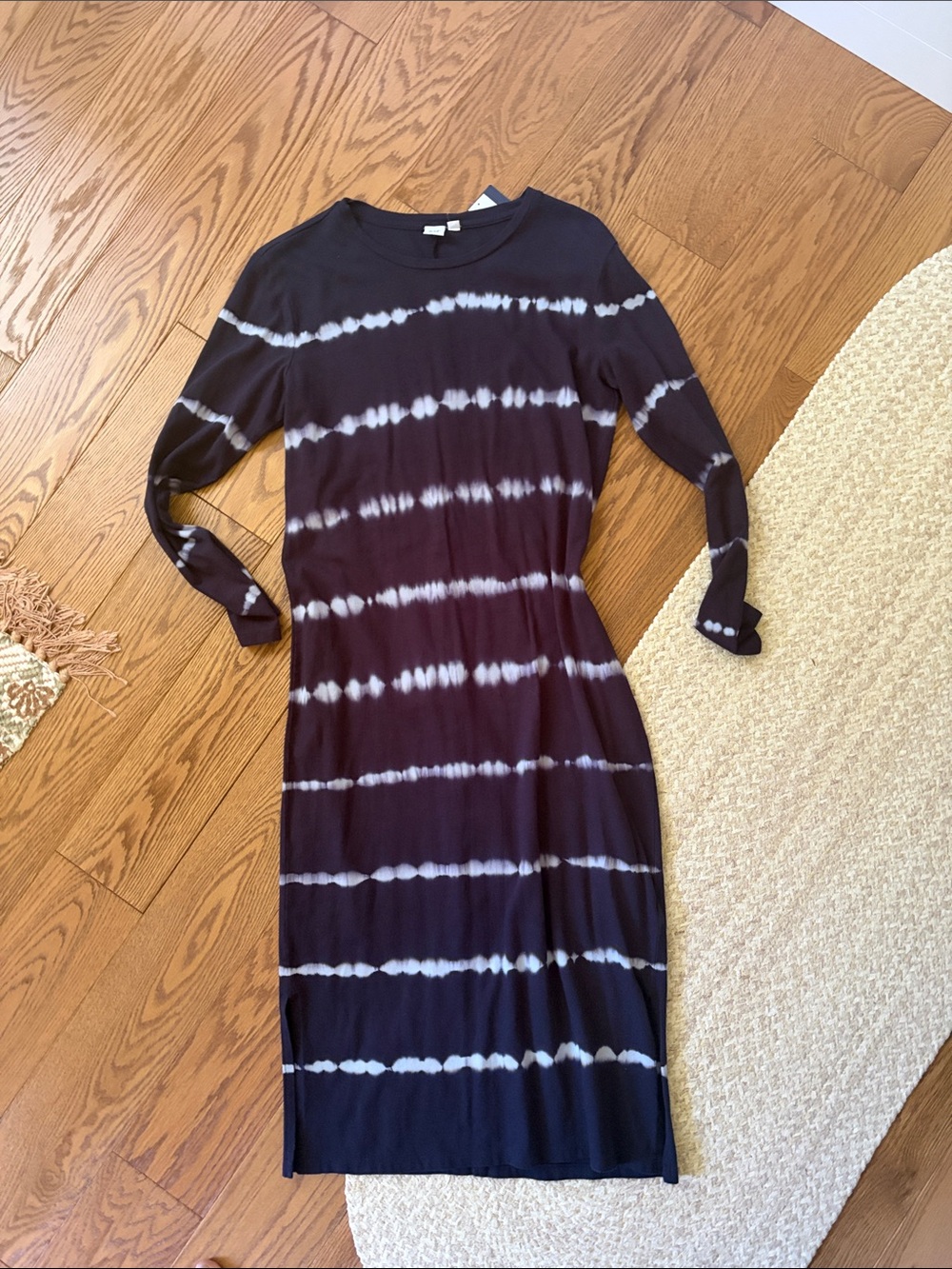 NWT GAP Navy & White Tie-Dye Long Sleeve Midi Dress